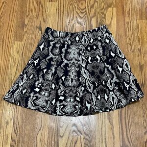 J. McLaughlin Python Print Circle Skirt